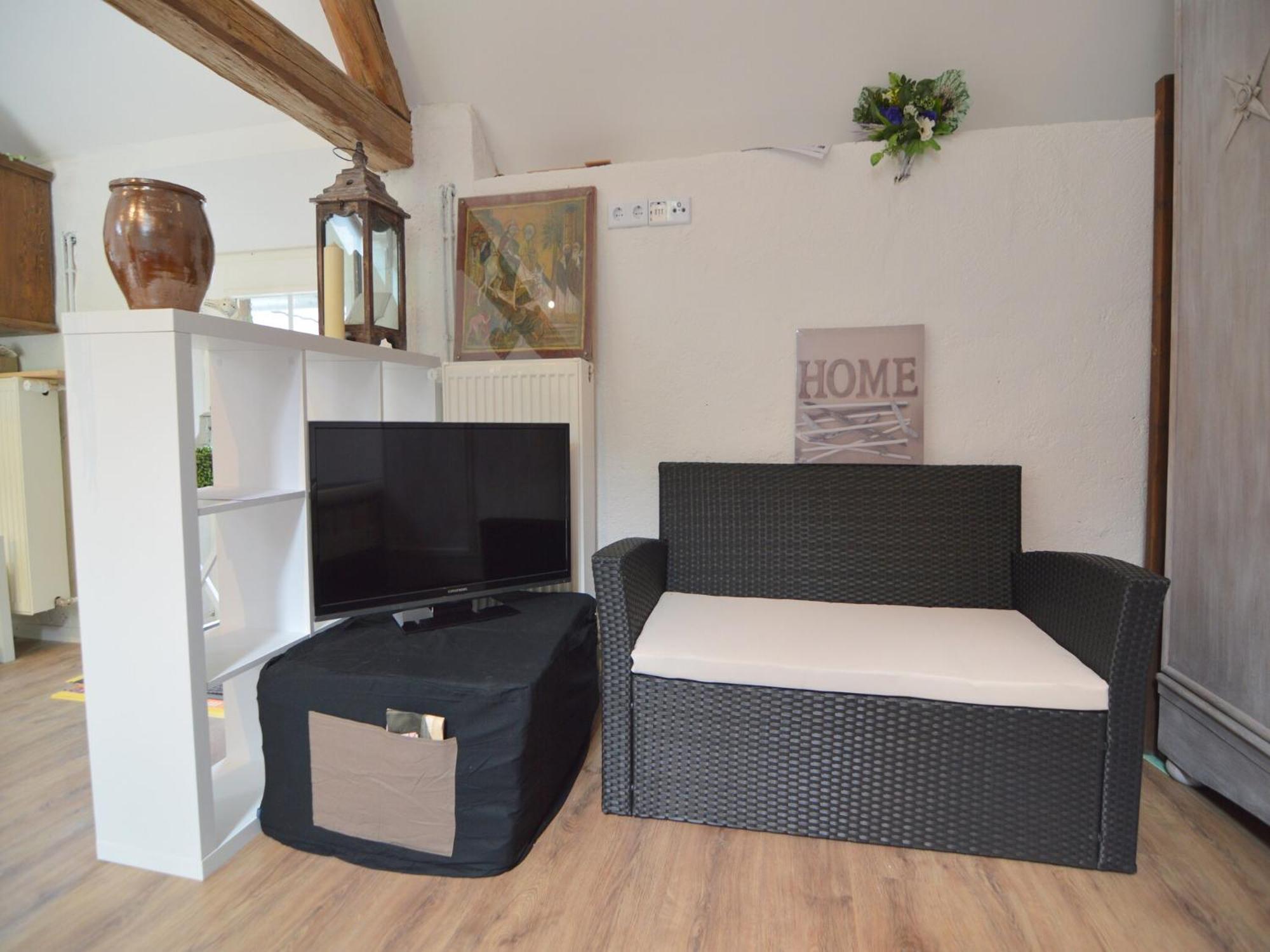 Cozy Apartment In Immerath With Fishing Near Exterior photo